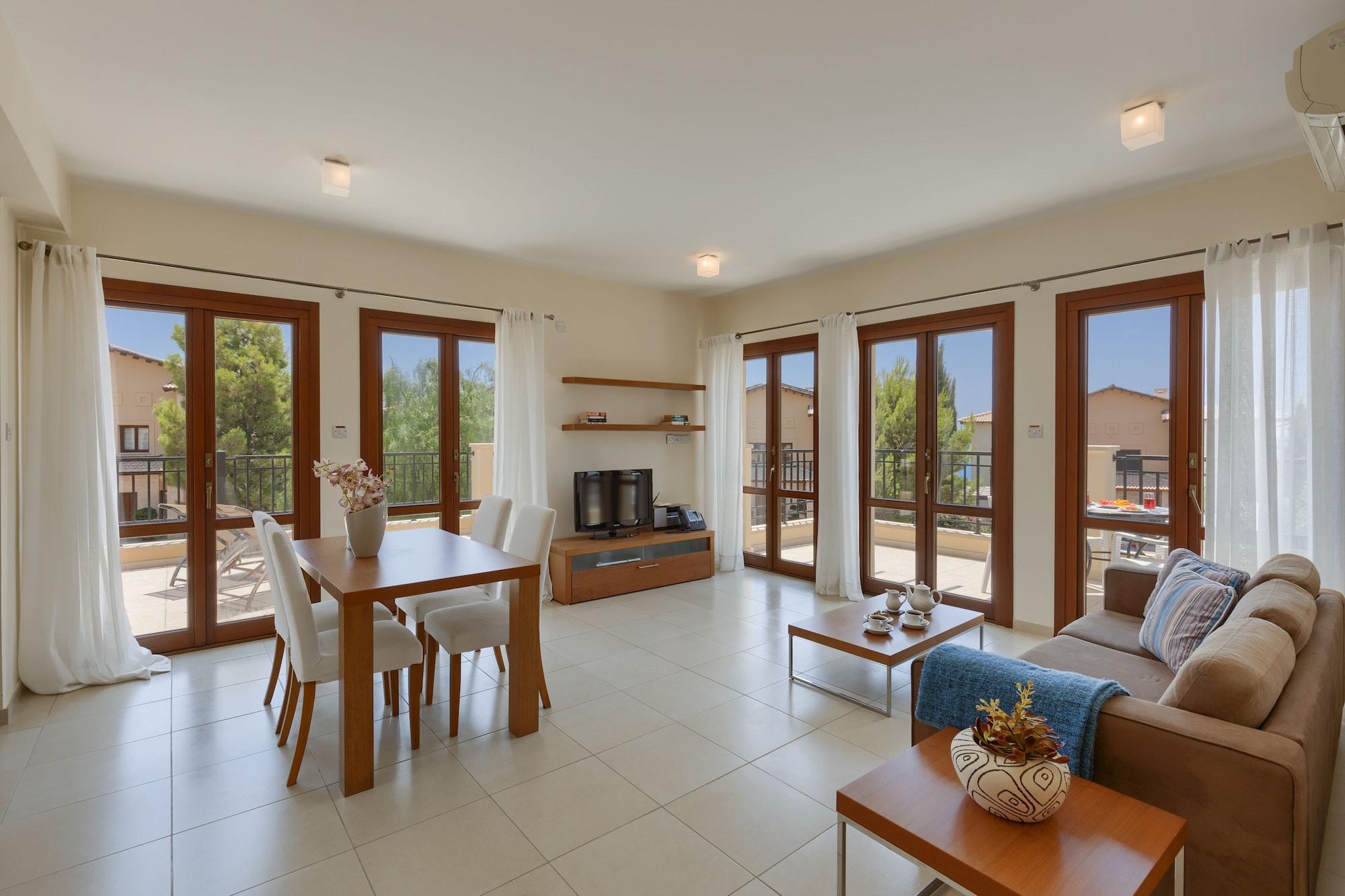 Aphrodite Hills Holiday Residences Exterior photo